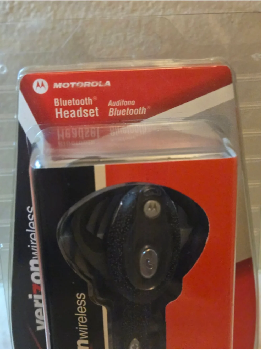 Motorola Wireless Bluetooth Headset for Cell Phones - Brand New / Vintage Retail
